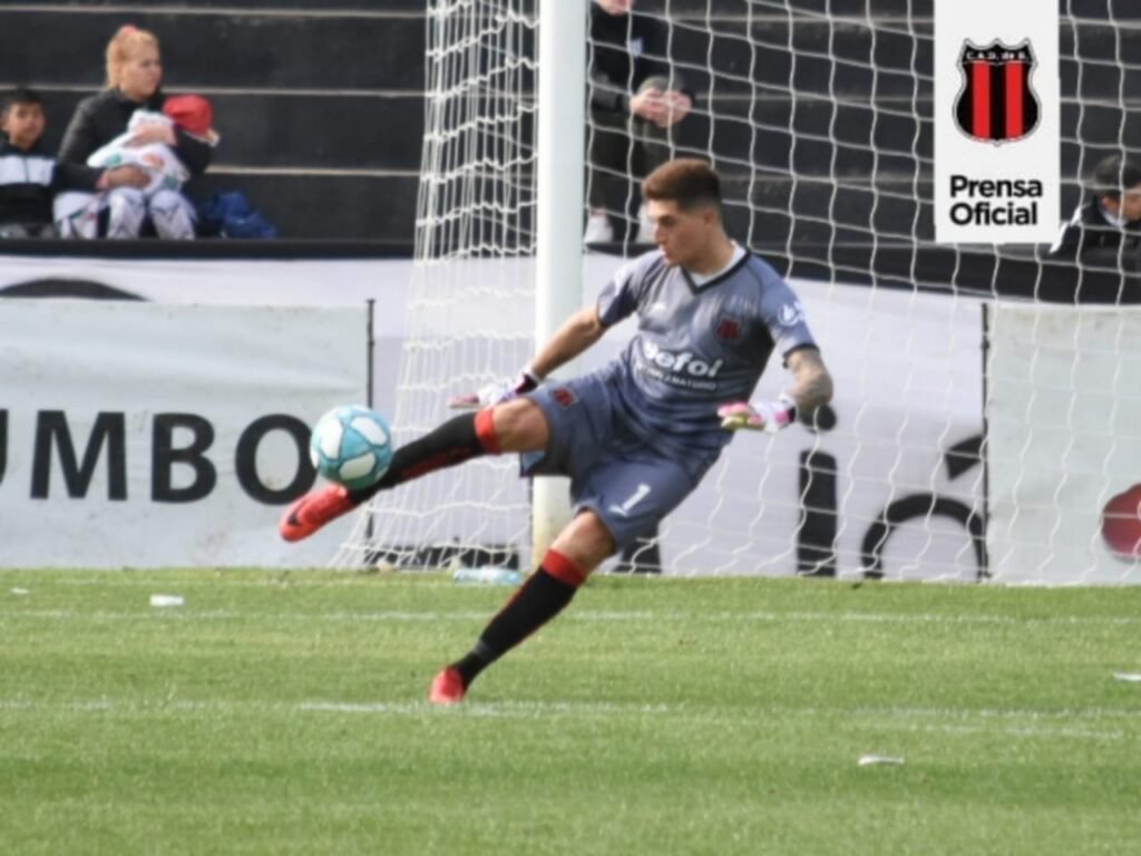 Gimnasia de Mnedoza 0 - Defe 0: Fecha 1 - 2019