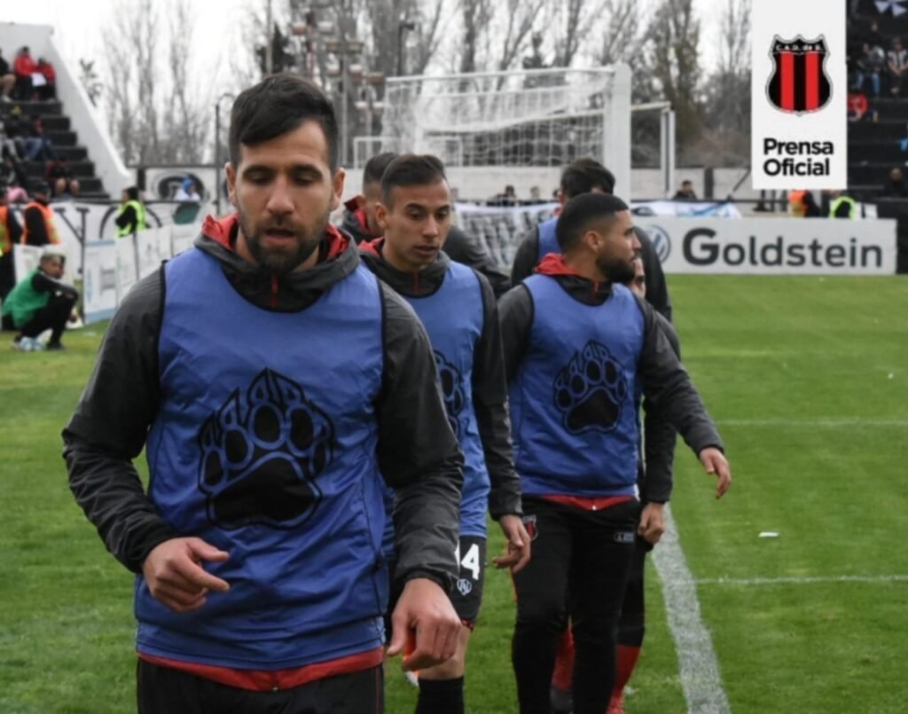 Gimnasia de Mnedoza 0 - Defe 0: Fecha 1 - 2019