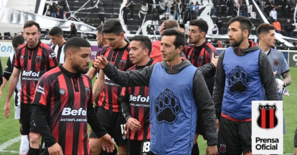 Gimnasia de Mnedoza 0 - Defe 0: Fecha 1 - 2019